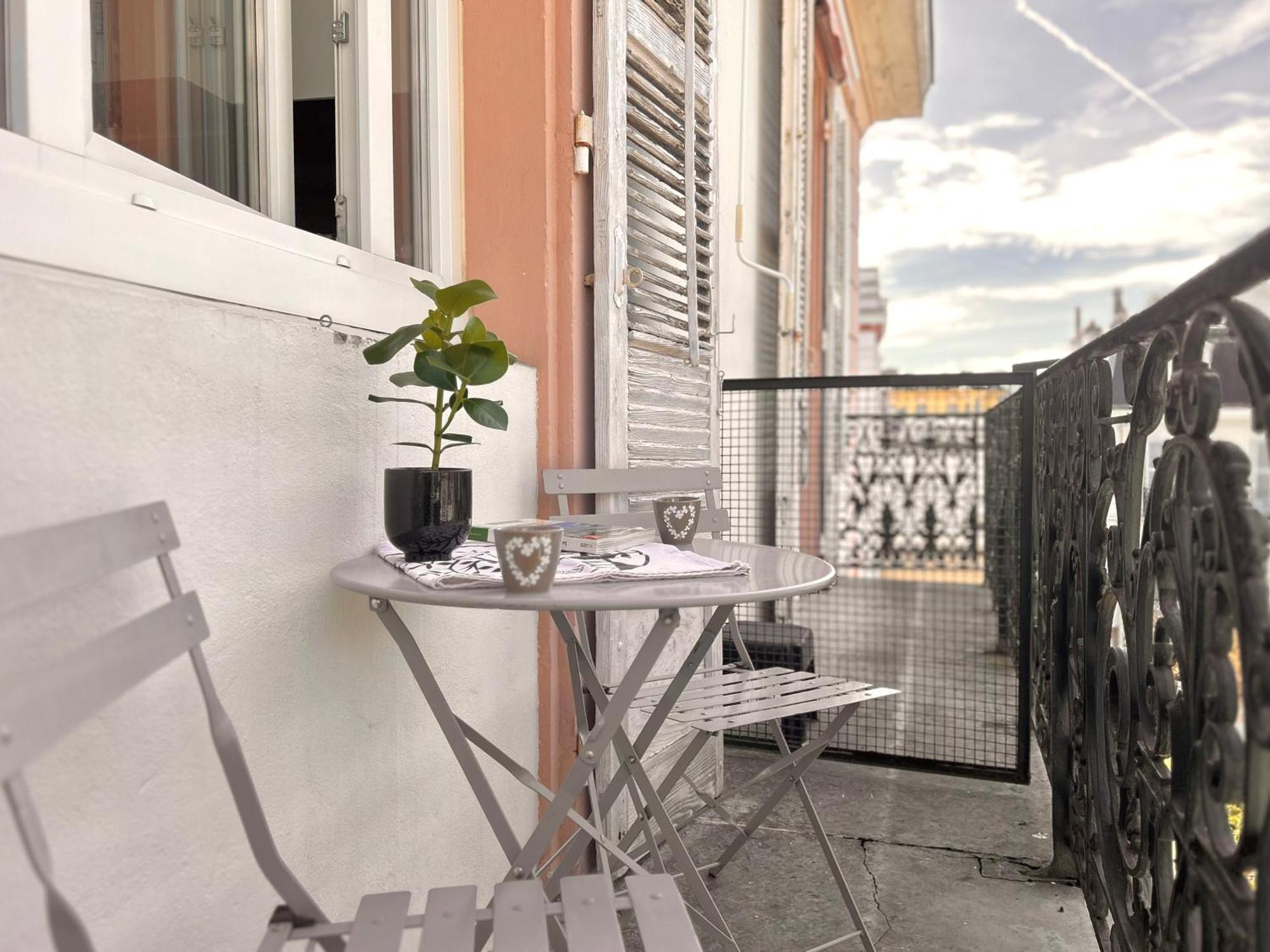 Carla'S Residences F1 Hyper Centre Aix-les-Bains Exterior photo